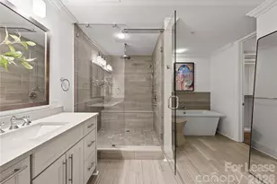 222 S Caldwell St, Charlotte, NC 28202 - Photo 25