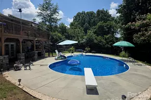 2413 Wedgewood Dr, Salisbury, NC 28146 - Photo 3