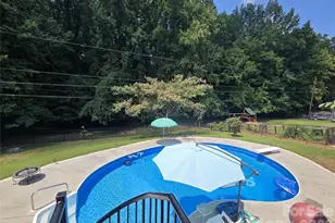 2413 Wedgewood Dr, Salisbury, NC 28146 - Photo 11