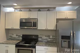 540 Carolyn Ln, Charlotte, NC 28213 - Photo 5