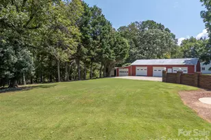 1360 Harris Holly Springs Rd, Rutherfordton, NC 28139 - Photo 37