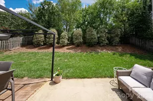 9407 Thatcher Hall Ct, Charlotte, NC 28277 - Photo 25