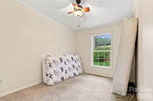 175 Riverfield Dr, Statesville, NC 28625 - Photo 11