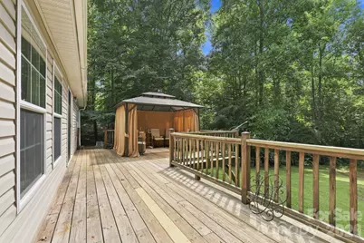 175 Riverfield Drive, Statesville, NC 28625 - Photo 9