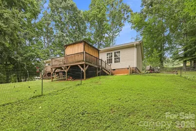 175 Riverfield Drive, Statesville, NC 28625 - Photo 3