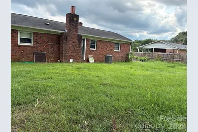 6102 Len Drive, Shelby, NC 28152 - Photo 5