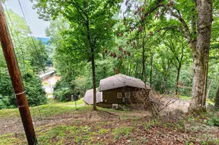 210 Sunset Farm Rd, Whittier, NC 28789 - Photo 21