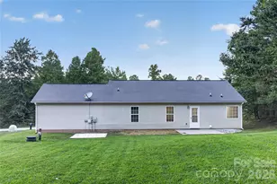 213 Winding Cedar Dr, Statesville, NC 28677 - Photo 15