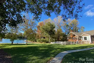 3825 Chevlot Hills Rd, Sherrills Ford, NC 28673 - Photo 9