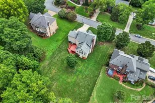 5709 Mallard Grove Rd, Charlotte, NC 28269 - Photo 3