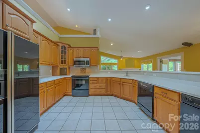 5 Kari Circle, Candler, NC 28715 - Photo 9
