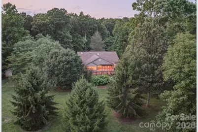 5 Kari Circle, Candler, NC 28715 - Photo 5