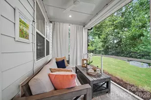 8114 Franklin Trl St, Charlotte, NC 28227 - Photo 7