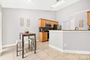 2627 Bridgeville Ln, Charlotte, NC 28262 - Photo 15