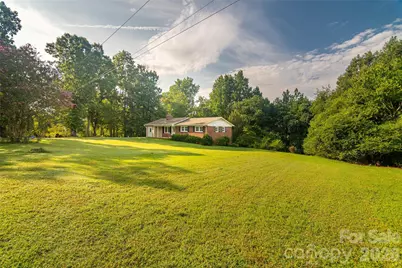 156 Eskimo Drive, Bostic, NC 28018 - Photo 3