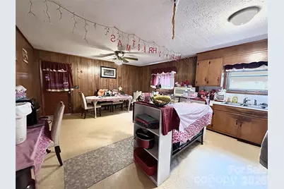2687 Ellis Deal Avenue, Valdese, NC 28690 - Photo 3