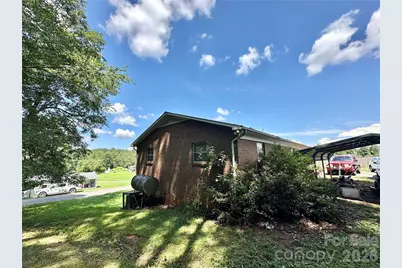2687 Ellis Deal Avenue, Valdese, NC 28690 - Photo 17