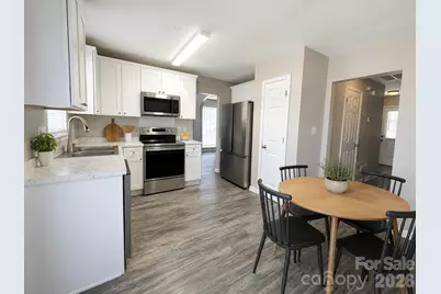 124 Winding Canyon Drive, Charlotte, NC 28214 - Photo 5