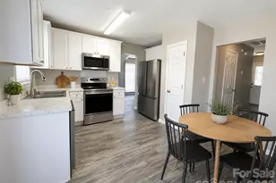 124 Winding Canyon Dr, Charlotte, NC 28214 - Photo 5