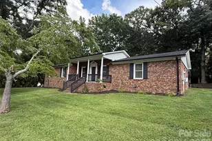 806 Danbrook Cir, Lincolnton, NC 28092 - Photo 1