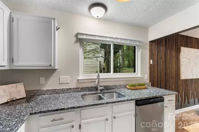 4607 Cricklewood Lane, Charlotte, NC 28212 - Photo 23