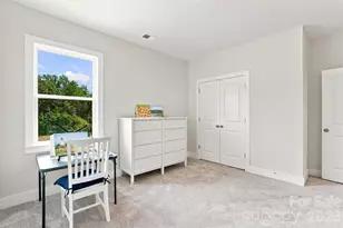 220 E Warfield Dr, Mooresville, NC 28115 - Photo 37