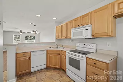 2962 Caldwell Ridge Parkway, Charlotte, NC 28213 - Photo 3