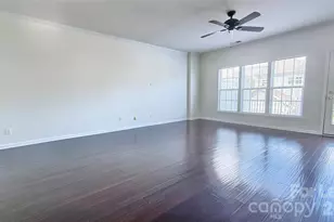 12731 Bullock Greenway Blvd, Charlotte, NC 28277 - Photo 11