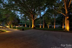 811 Lansdowne Rd, Charlotte, NC 28270 - Photo 41