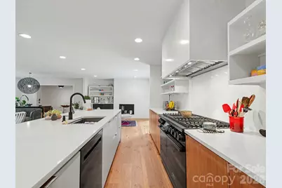 811 Lansdowne Road, Charlotte, NC 28270 - Photo 11