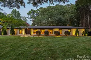 811 Lansdowne Rd, Charlotte, NC 28270 - Photo 1