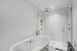 811 Lansdowne Rd, Charlotte, NC 28270 - Photo 19