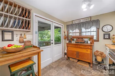 21 Lincoln Avenue, Asheville, NC 28803 - Photo 11