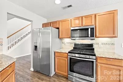 10404 Haddington Drive NW, Charlotte, NC 28269 - Photo 19