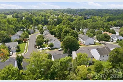 10404 Haddington Drive NW, Charlotte, NC 28269 - Photo 41