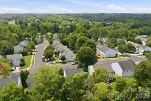 10404 Haddington Dr NW, Charlotte, NC 28269 - Photo 41