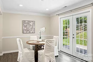 10404 Haddington Dr NW, Charlotte, NC 28269 - Photo 11