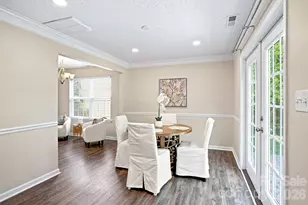10404 Haddington Dr NW, Charlotte, NC 28269 - Photo 13