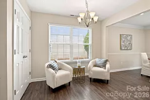 10404 Haddington Dr NW, Charlotte, NC 28269 - Photo 15