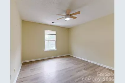 9128 Treyburn Drive, Charlotte, NC 28216 - Photo 13