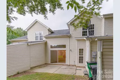 9128 Treyburn Drive, Charlotte, NC 28216 - Photo 15