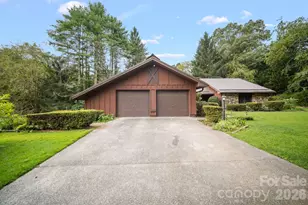 140 Redwood St, Brevard, NC 28712 - Photo 1