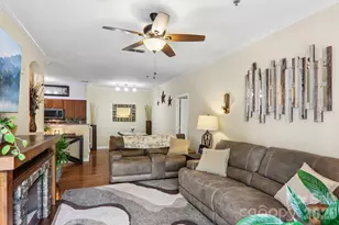 100 Vista Lake Dr, Candler, NC 28715 - Photo 7