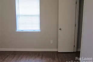 5008 Aberdun Ct, Charlotte, NC 28215 - Photo 29