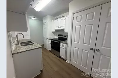 5008 Aberdun Court, Charlotte, NC 28215 - Photo 11