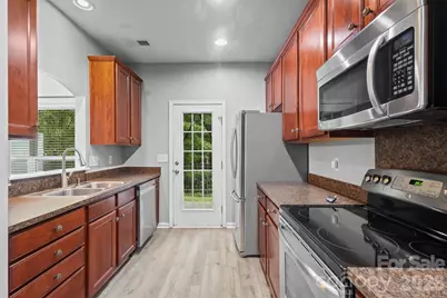 4707 Craigmoss Lane, Charlotte, NC 28278 - Photo 5