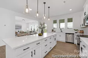 124 Pembroke Wy, Albemarle, NC 28001 - Photo 3