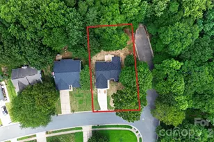 5800 Pennycross Ln, Charlotte, NC 28216 - Photo 3