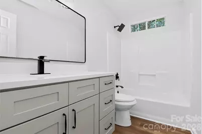 5800 Pennycross Lane, Charlotte, NC 28216 - Photo 29