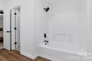 5800 Pennycross Ln, Charlotte, NC 28216 - Photo 25